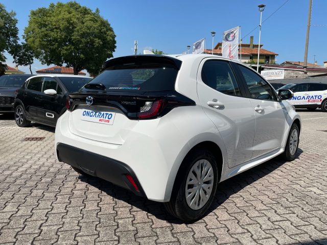 TOYOTA Yaris 1.5 Hybrid 5 porte Business Immagine 4