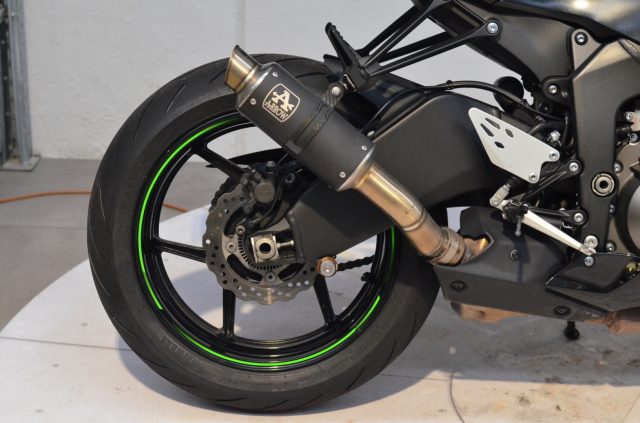 KAWASAKI Ninja 636 ZX-6R 2019 - ARROW Immagine 1