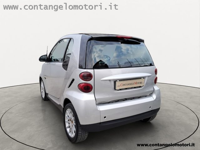 SMART ForTwo 1000 52 kW passion Immagine 2