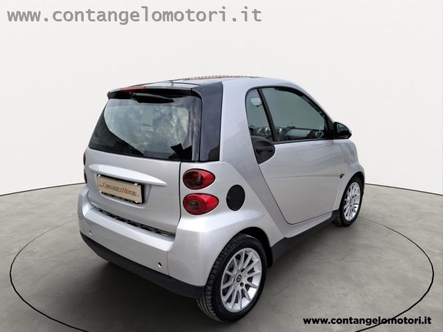 SMART ForTwo 1000 52 kW passion Immagine 4