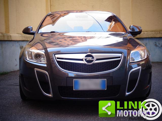 OPEL Insignia 2.8 Turbo 4x4 325CV 4 porte OPC Immagine 2