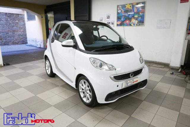 SMART ForTwo 1000 52 kW coupé passion SERVOSTERZO Immagine 0