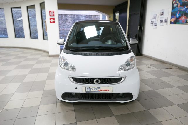 SMART ForTwo 1000 52 kW coupé passion SERVOSTERZO Immagine 1