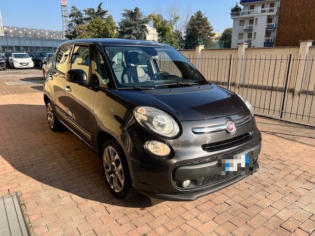 FIAT 500L 1.3 Multijet 85 CV Pop Star TETTO PANORAMICO Immagine 2