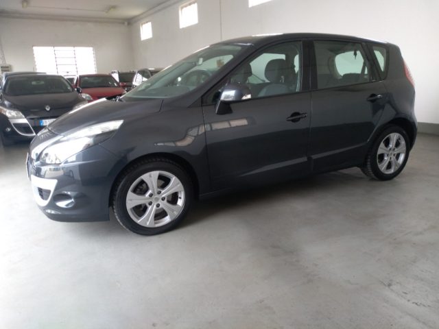 RENAULT Scenic X-Mod 1.5 dCi 110CV Dynamique Immagine 2