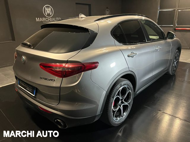 ALFA ROMEO Stelvio 2.2 Turbodiesel 210 CV AT8 Q4 B-Tech Immagine 4