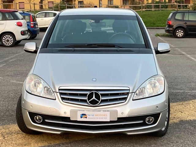 MERCEDES-BENZ A 180 CDI Elegance Immagine 2