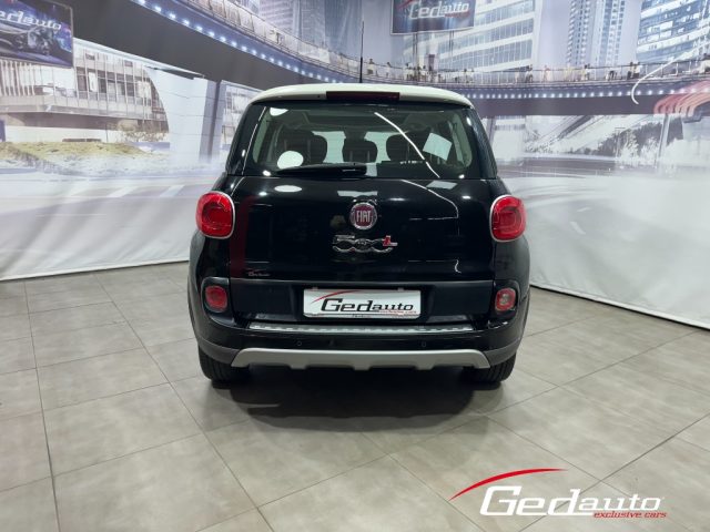 FIAT 500L 1.6 Multijet 120 CV Trekking LOUNGE TETTO RETROCAM Immagine 4