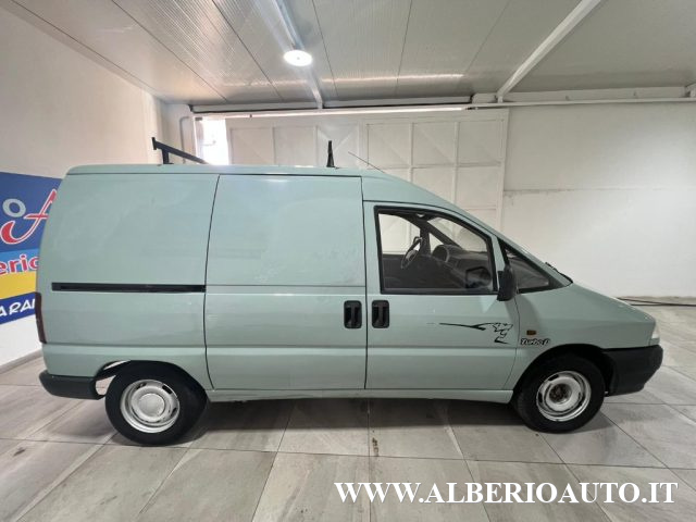 PEUGEOT Expert 220C 1.9 diesel PC Comfort Furgone Immagine 3