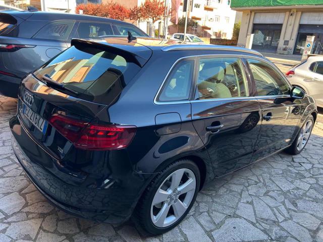 AUDI A3 SPB 2.0 TDI Ambition Immagine 1