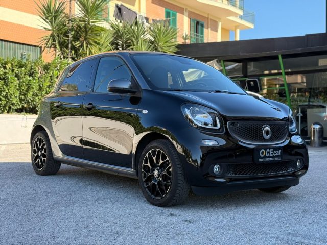 SMART ForFour 90 PRIME TWINAMIC +PELLE+TETTO+NAVIG.+PACK SPORT Immagine 1