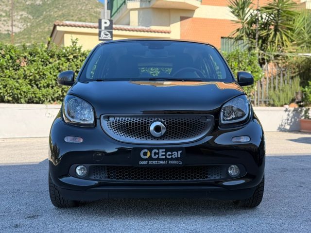 SMART ForFour 90 PRIME TWINAMIC +PELLE+TETTO+NAVIG.+PACK SPORT Immagine 3