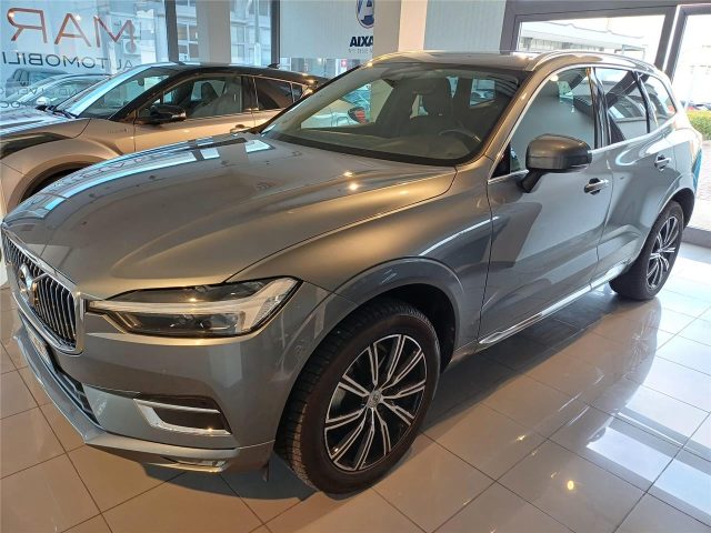 VOLVO XC60 (2017-->)  B4 (d) AWD Geartronic Inscription Immagine 2