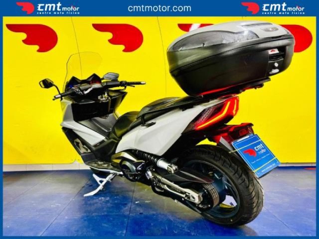 KYMCO AK 550 Finanziabile - GRIGIO - 27141 Immagine 3