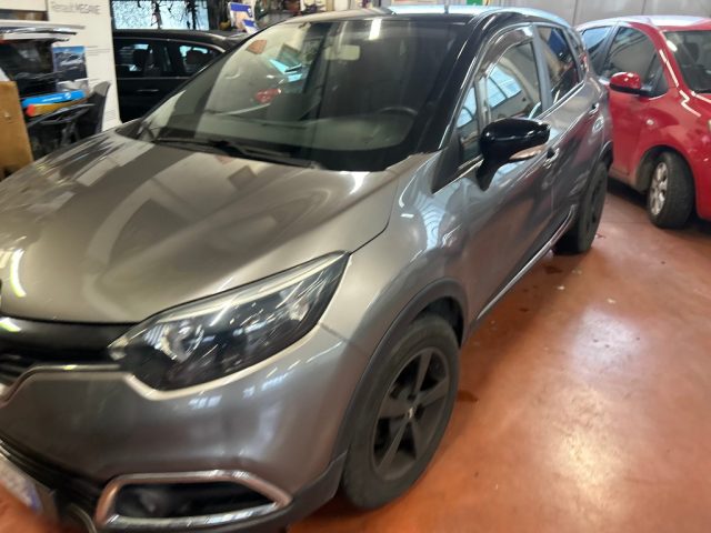 RENAULT Captur 1.5 dCi 8V 90 CV Start&Stop Energy R-Link Immagine 3