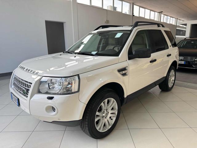 LAND ROVER Freelander 2.2 TD4 S.W. HSE Immagine 1