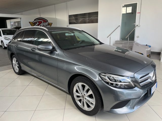 MERCEDES-BENZ C 180 d S.W. Auto Sport Plus Immagine 3