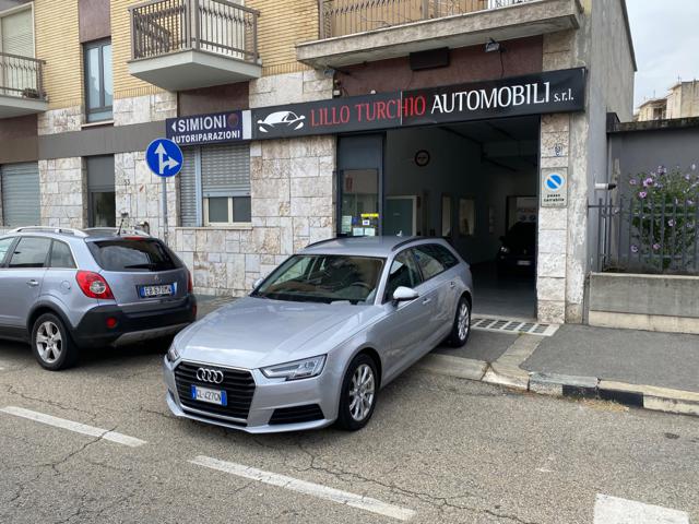 AUDI A4 Avant 40 TDI S tronic Business Immagine 0