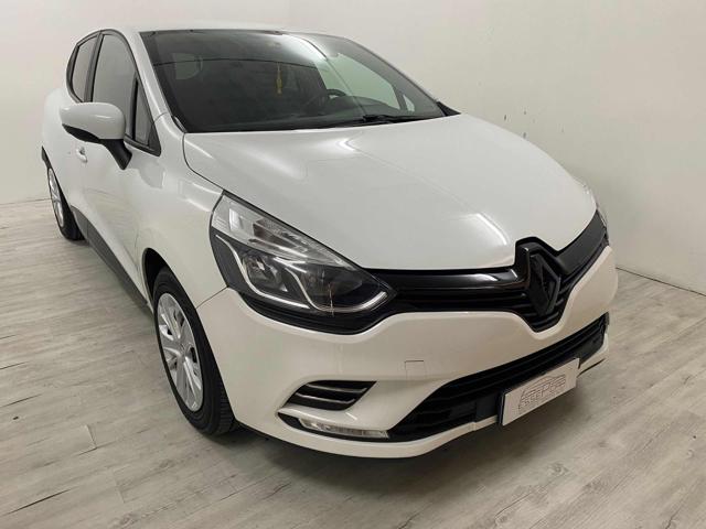 RENAULT Clio 1.2 75CV  55.000KM NEOPATENTATI Immagine 1