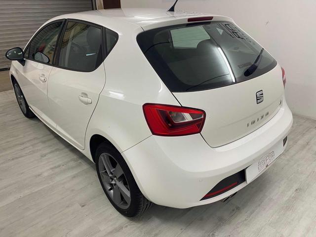 SEAT Ibiza 1.6 TDI CR 5 porte FR Immagine 2