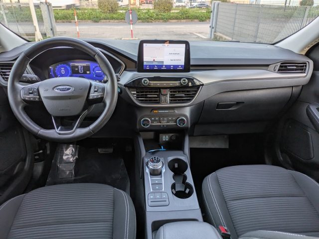 FORD Kuga 1.5 Eco 120 CV aut. Black Line Immagine 3