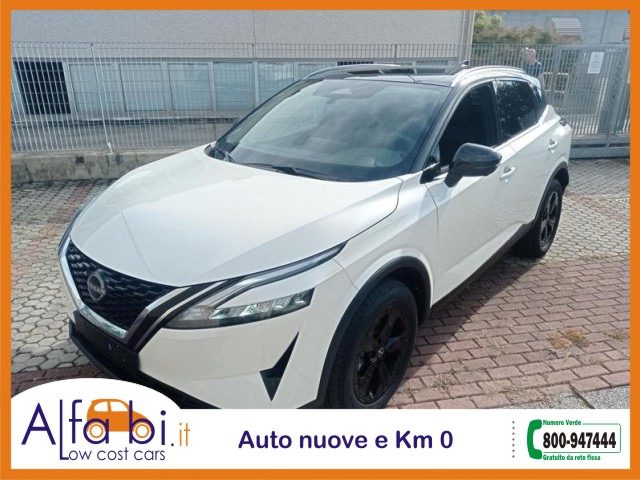 NISSAN Qashqai 1.3 MHEV 140CV N-Connecta (Tetto e Cerchi Neri) Immagine 1