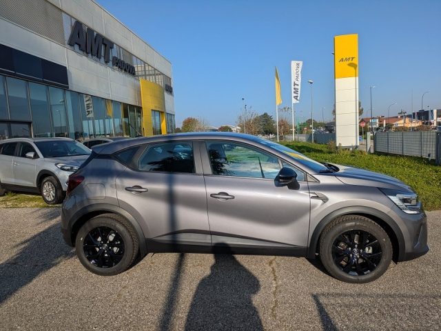 RENAULT Captur Full Hybrid E-Tech 145 CV Black Line Immagine 1