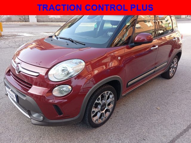 FIAT 500L 1.4 95 CV Trekking  OK NEOPATENTATI Immagine 0