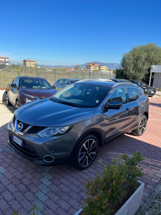 NISSAN Qashqai 1.6 dCi Tekna Automatico Immagine 1