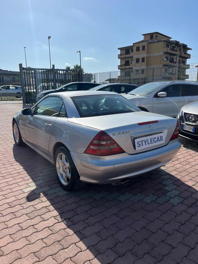 MERCEDES-BENZ SLK 200 Kompressor Immagine 3