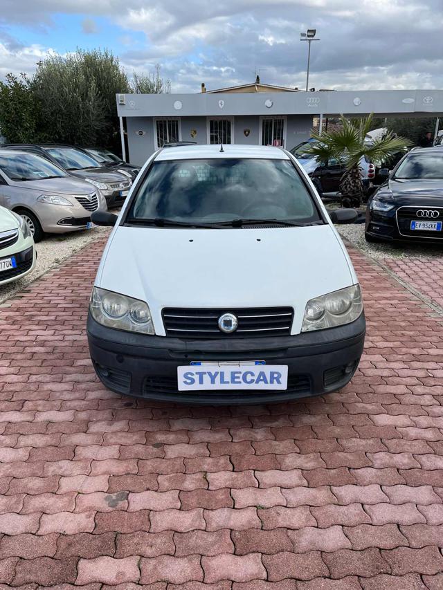 FIAT Punto 1.3 MJT Van 2 posti Immagine 1