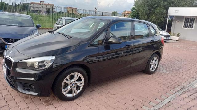 BMW 216 d Active Tourer Immagine 2