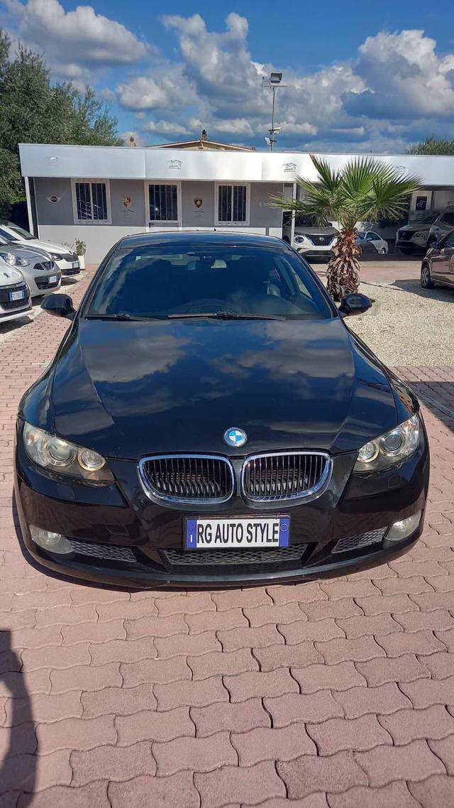 BMW 330 d cat Coupé Immagine 1