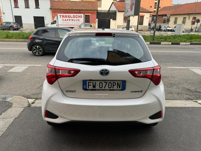 TOYOTA Yaris 1.5 Hybrid 5 porte Business Immagine 3