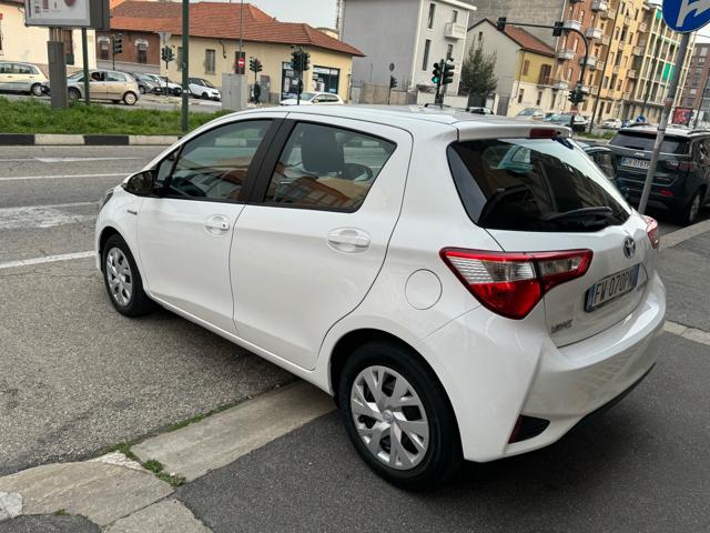 TOYOTA Yaris 1.5 Hybrid 5 porte Business Immagine 2