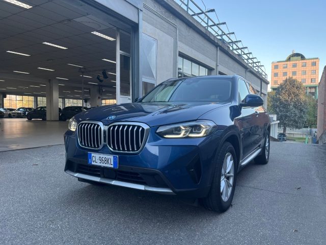 BMW X3 xDrive30e Immagine 1