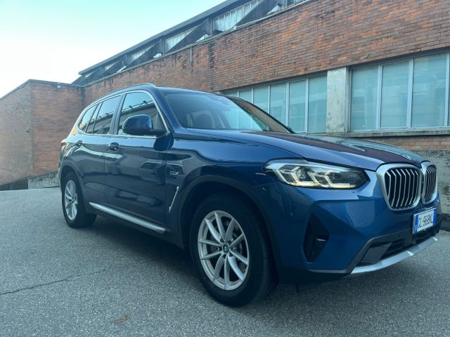 BMW X3 xDrive30e Immagine 2