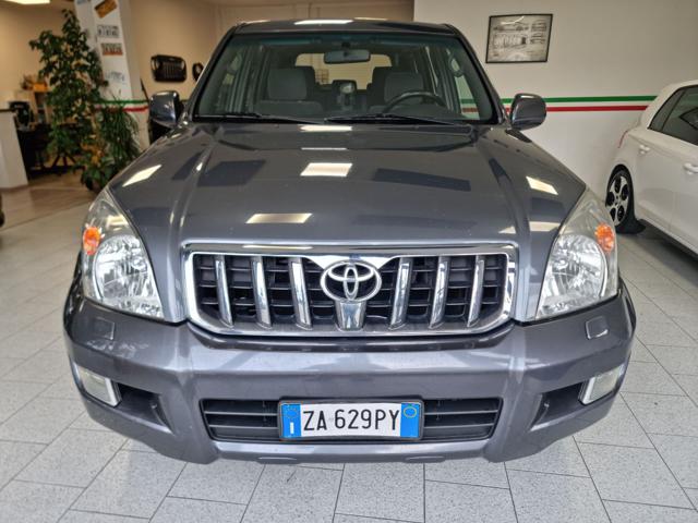 TOYOTA Land Cruiser 3.0 D-4D 16V cat 5 porte Immagine 1