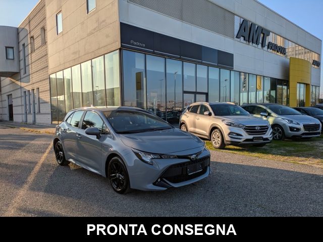 TOYOTA Corolla Hybrid Black Line Immagine 0