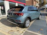 VOLKSWAGEN T-Roc 1.0 TSI Life LED-APP CONN-ACC-17"