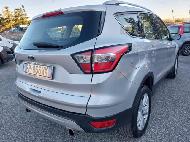 FORD Kuga 1.5 TDCI 120 CV S&S 2WD Titanium Immagine 3