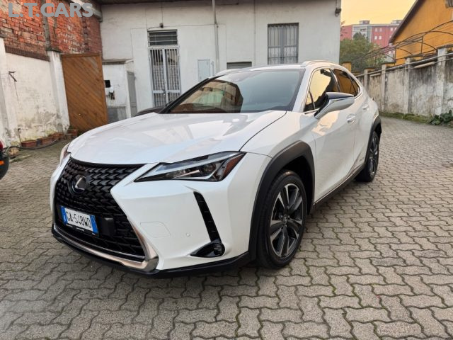 LEXUS UX Full Electric UX Hybrid Business Immagine 0