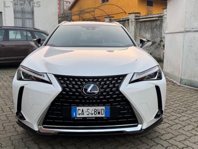 LEXUS UX Full Electric UX Hybrid Business Immagine 1