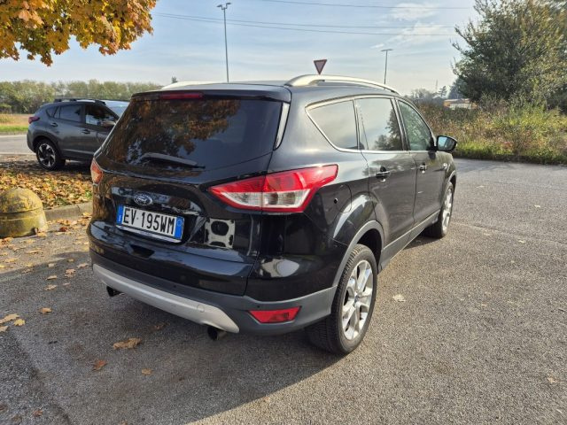 FORD Kuga 2.0 TDCI 163 CV 4WD Powershift Titanium Immagine 3