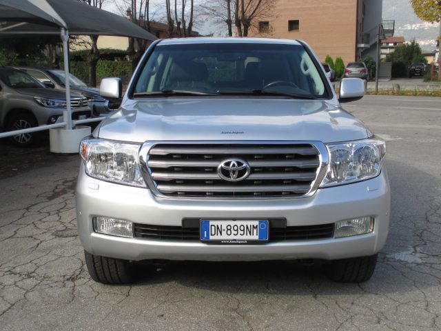 TOYOTA Land Cruiser V8 4.5 D4-D 7 posti Immagine 1