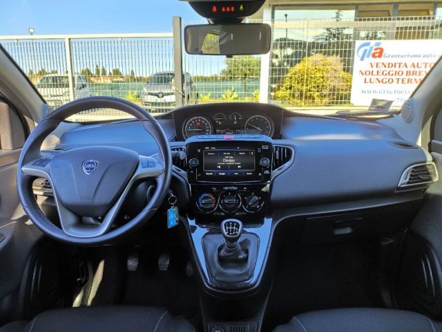 LANCIA Ypsilon 1.0 Hybrid Gold PREZZO REALE BLU ELEGANTE CARPLAY Immagine 4