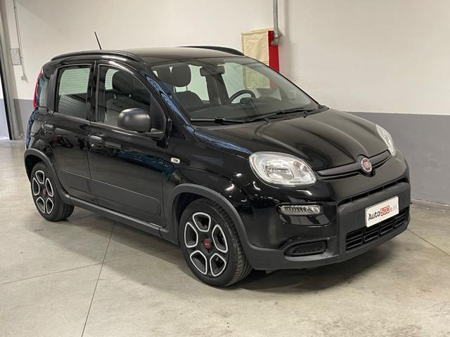 FIAT Panda 1.0 FireFly S&S Hybrid City Life Immagine 1