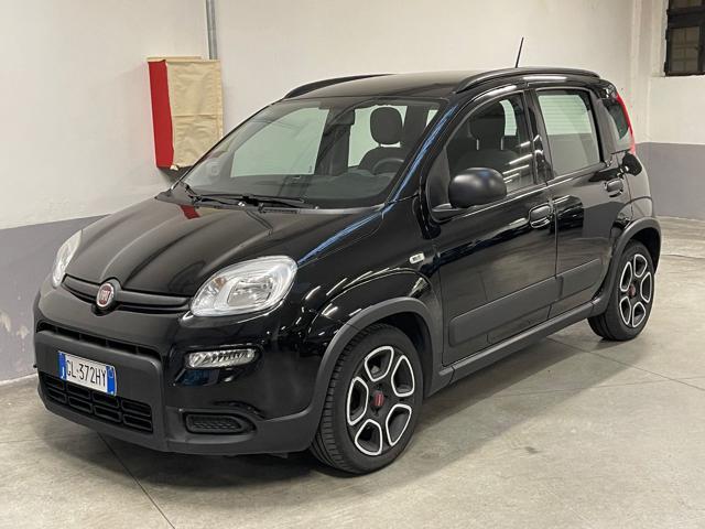 FIAT Panda 1.0 FireFly S&S Hybrid City Life Immagine 2