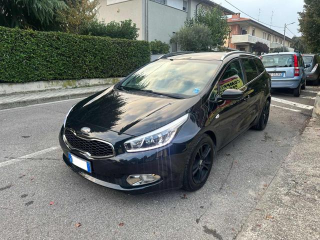 KIA cee'd 1.6 CRDi 110 CV SW Cool Immagine 1