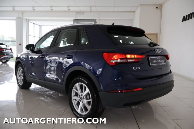 AUDI Q3 35 TDI S tronic Business SOLI 30.703 KM!!!!! Immagine 2